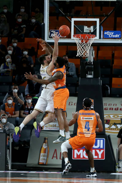 端表现可圈 端表现可圈