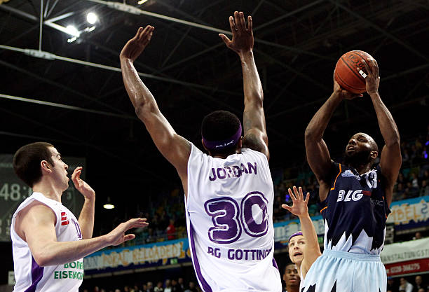 张帅组合 张帅组合